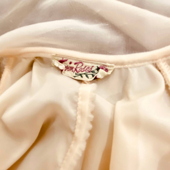 Vintage Twin Roses Chiffon Overlay Robe W/Lace Sleeves & Tiny Rosettes OS - Picture 10 of 11